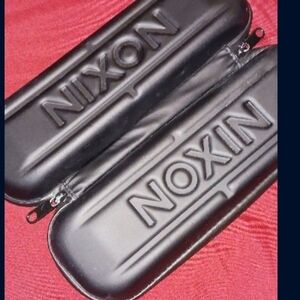 Nixon carrying watch case